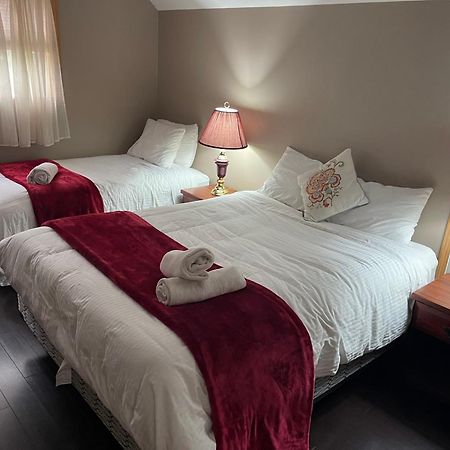 Blaeberry Valley Vacation Rentals Голдън Екстериор снимка