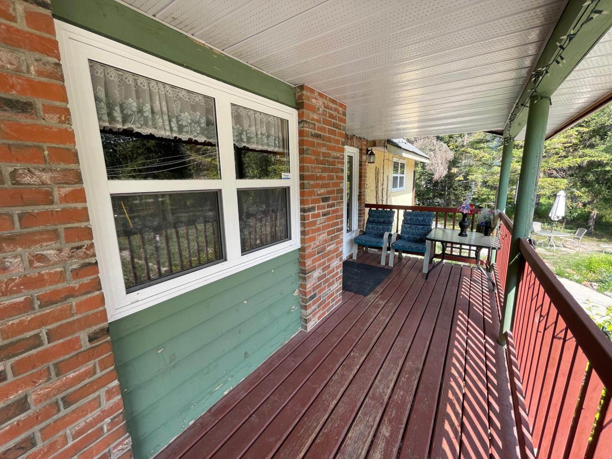 Blaeberry Valley Vacation Rentals Голдън Екстериор снимка